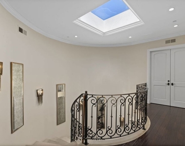 1465 N Robmar Drive - Photo Thumbnail 19