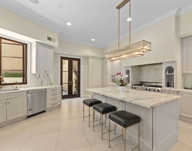 1465 N Robmar Drive - Photo Thumbnail 9