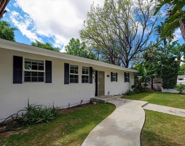 22750 Clarendon Street - Photo Thumbnail 40