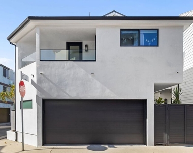 4606 Roma Court - Photo Thumbnail 2
