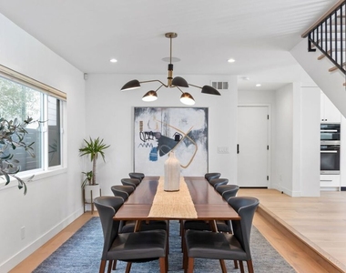 4606 Roma Court - Photo Thumbnail 15