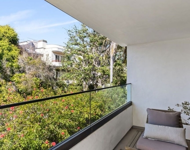 4606 Roma Court - Photo Thumbnail 54