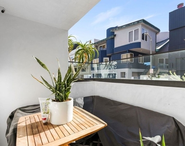 4606 Roma Court - Photo Thumbnail 65