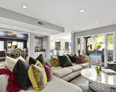 5176 Don Pio Drive - Photo Thumbnail 5