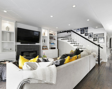 5176 Don Pio Drive - Photo Thumbnail 3