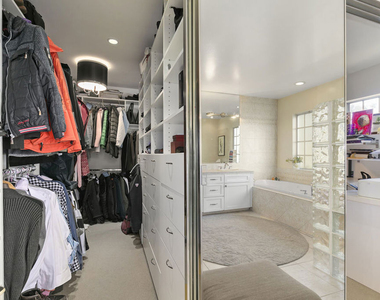 5176 Don Pio Drive - Photo Thumbnail 18