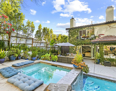 5176 Don Pio Drive - Photo Thumbnail 24