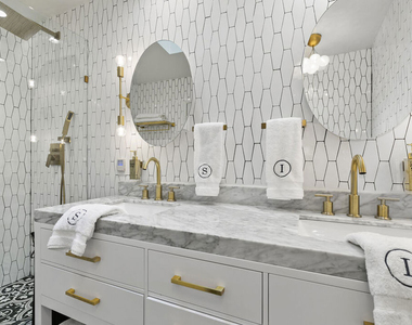 5176 Don Pio Drive - Photo Thumbnail 22
