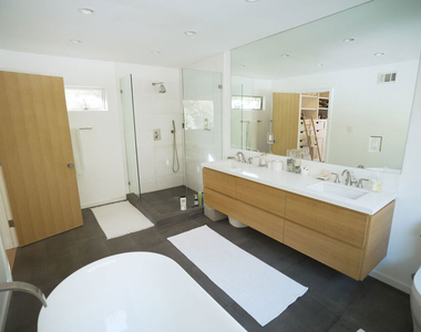 2690 Zorada Drive - Photo Thumbnail 27