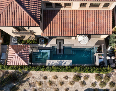 20234 Jubilee Way - Photo Thumbnail 3