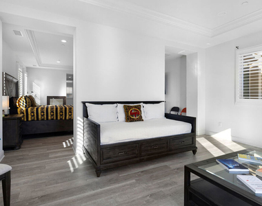 20234 Jubilee Way - Photo Thumbnail 21