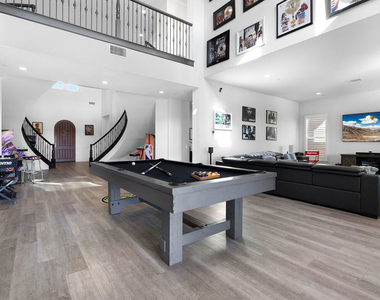 20234 Jubilee Way - Photo Thumbnail 10