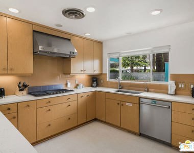 780 S Palo Verde Avenue - Photo Thumbnail 9