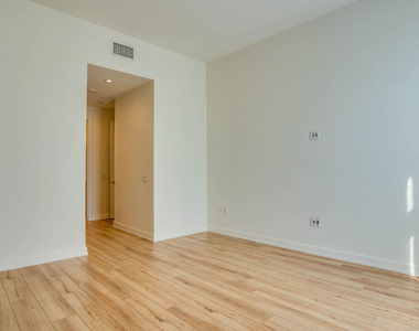 3223 W 6th Street - Photo Thumbnail 25