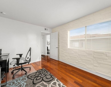 1420 Princeton Street - Photo Thumbnail 22