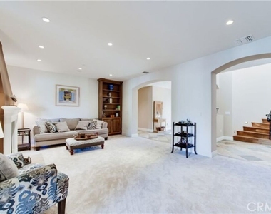 5230 Quakertown Avenue - Photo Thumbnail 23
