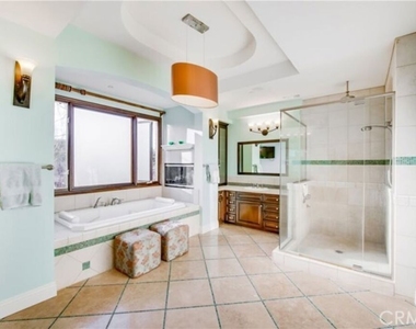 5230 Quakertown Avenue - Photo Thumbnail 19