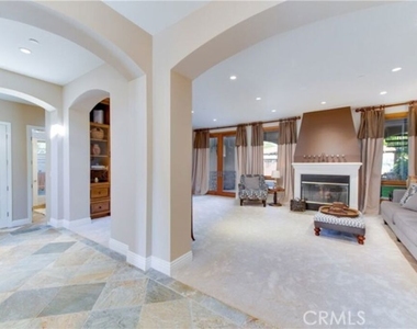 5230 Quakertown Avenue - Photo Thumbnail 24