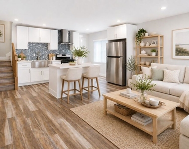 6652 Orion Avenue - Photo Thumbnail 3