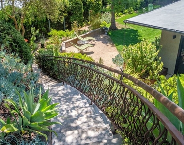 8967 Wonderland Park Avenue - Photo Thumbnail 56