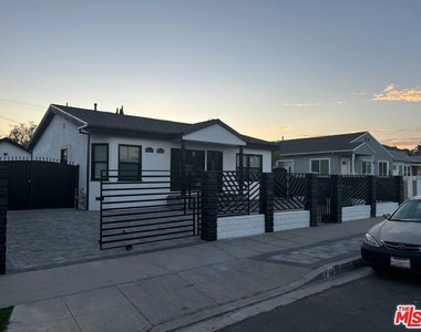 6537 Teesdale Avenue - Photo Thumbnail 25