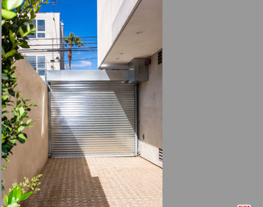 1217 Cabrillo Avenue - Photo Thumbnail 39