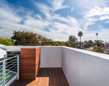 1217 Cabrillo Avenue - Photo Thumbnail 37