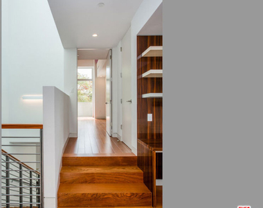 1217 Cabrillo Avenue - Photo Thumbnail 30