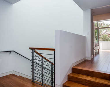 1217 Cabrillo Avenue - Photo Thumbnail 13