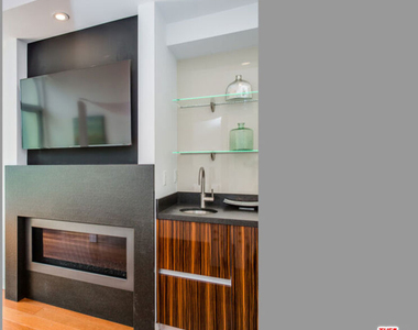 1217 Cabrillo Avenue - Photo Thumbnail 24