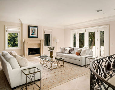 1350 Benedict Canyon Drive - Photo Thumbnail 5