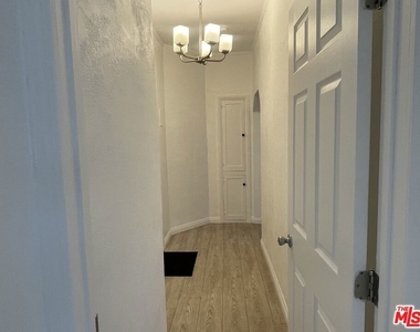 1145 5th Avenue - Photo Thumbnail 10