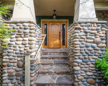 11940 Westminster Avenue - Photo Thumbnail 3