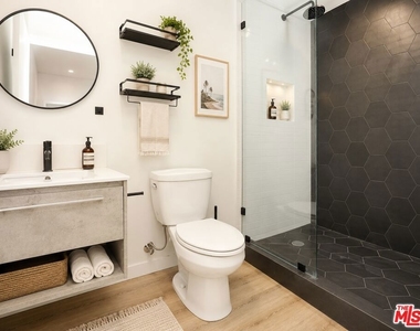 4601 Pickford Street - Photo Thumbnail 18