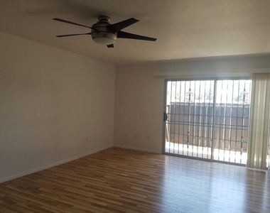 490 4th Ave - Photo Thumbnail 1