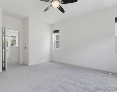 1041 Sea Glass Way - Photo Thumbnail 28