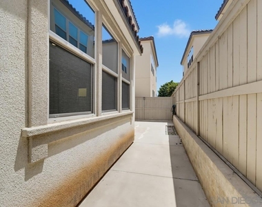 1041 Sea Glass Way - Photo Thumbnail 43