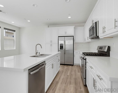 1041 Sea Glass Way - Photo Thumbnail 15