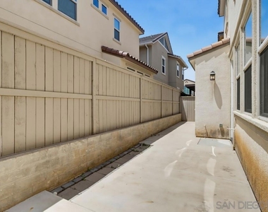 1041 Sea Glass Way - Photo Thumbnail 49