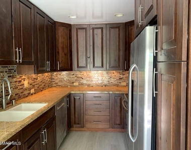 1242 Landsburn Circle - Photo Thumbnail 5
