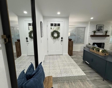 37081 Palmdale Road - Photo Thumbnail 8