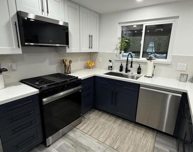 37081 Palmdale Road - Photo Thumbnail 15