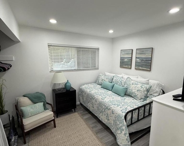 37081 Palmdale Road - Photo Thumbnail 26