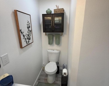 37081 Palmdale Road - Photo Thumbnail 35