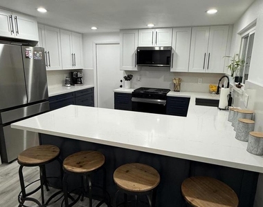 37081 Palmdale Road - Photo Thumbnail 14