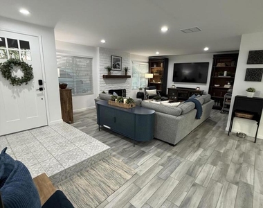 37081 Palmdale Road - Photo Thumbnail 11