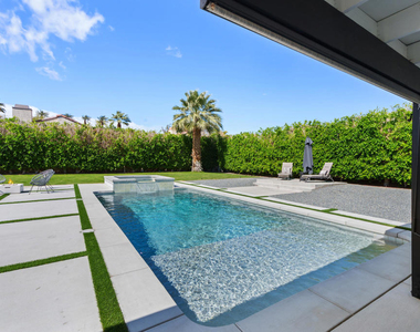 37081 Palmdale Road - Photo Thumbnail 4