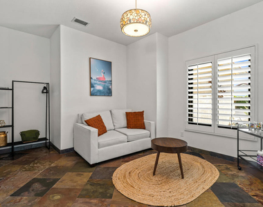 1502 Amelia Way - Photo Thumbnail 18