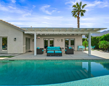 1502 Amelia Way - Photo Thumbnail 57