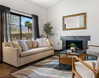 1502 Amelia Way - Photo Thumbnail 11